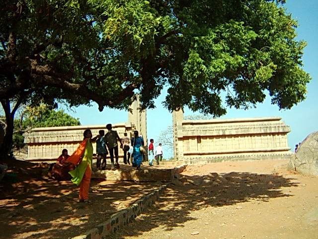 Rayala gopuram