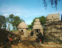 trois rathas