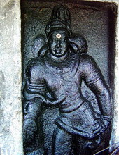 Valam dvarapala